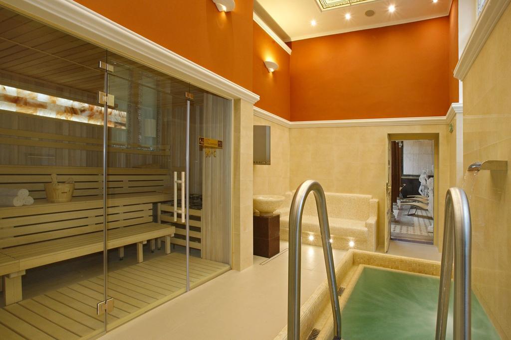 Ensana Centralni Lazne - Maria Spa 玛丽亚温泉 外观 照片